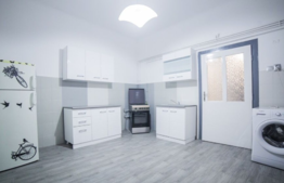 Studio 60 mp, decomandat, mobilat modern, prima inchiriere, zona Facultatii de Business