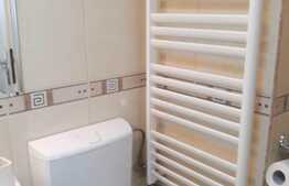 3 camere, decomandat, 75 mp, mobilat modern, A.C., garaj, zona strazii Rapsodiei