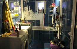 Apartament 4 camere, 84 mp, parcare, zona strazii Stejarului