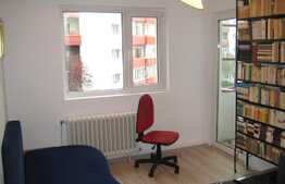 Apartament 4 camere, etaj intermediar, zona strazii Mogosoaia