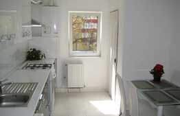 Apartament 4 camere, etaj intermediar, zona strazii Mogosoaia