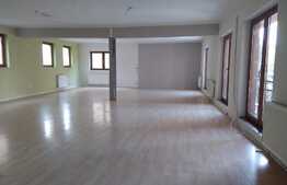 Spatiu comercial, 100 mp, zona strazii Bucuresti