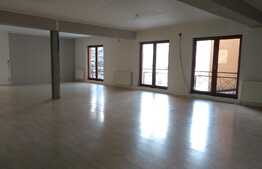 Spatiu comercial, 100 mp, zona strazii Bucuresti