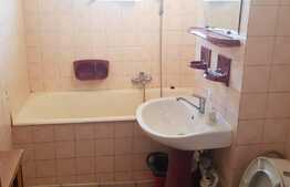 Apartament 2 camere, 75 mp, decomandat, parcare, zona strazii Nicolae Titulescu