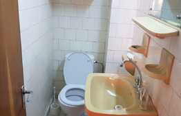 Apartament 2 camere, 75 mp, decomandat, parcare, zona strazii Nicolae Titulescu