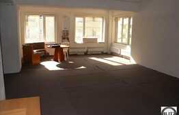 Apartament spatios, 2 cam 85 mp!!!