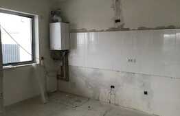 Casa de vanzare, 120 mp utili, partial finisata, garaj, pivnita, utilitati, CF!