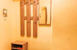 Apartament 1 camera, decomandat, 42 mp, zona FSEGA!