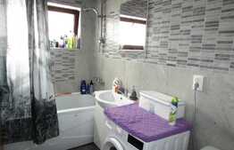 Apartament 3 camere, 61 mp, loc de parcare cu CF! Zona Sub Cetate!