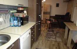 Apartament 3 camere, 61 mp, loc de parcare cu CF! Zona Sub Cetate!
