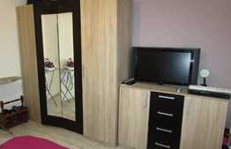 Apartament 3 camere, 61 mp, loc de parcare cu CF! Zona Sub Cetate!