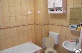 2 cam in zona linistita din Floresti!