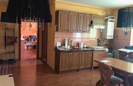 EXCLUSIVITATE ! Apartament 3 camere, 64 mp , Zona Eroilor ! Parcare ! 