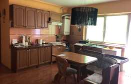 EXCLUSIVITATE ! Apartament 3 camere, 64 mp , Zona Eroilor ! Parcare ! 