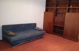 Garsoniera de inchiriat, 32 mp, decomandata, zona Aleea Detunata