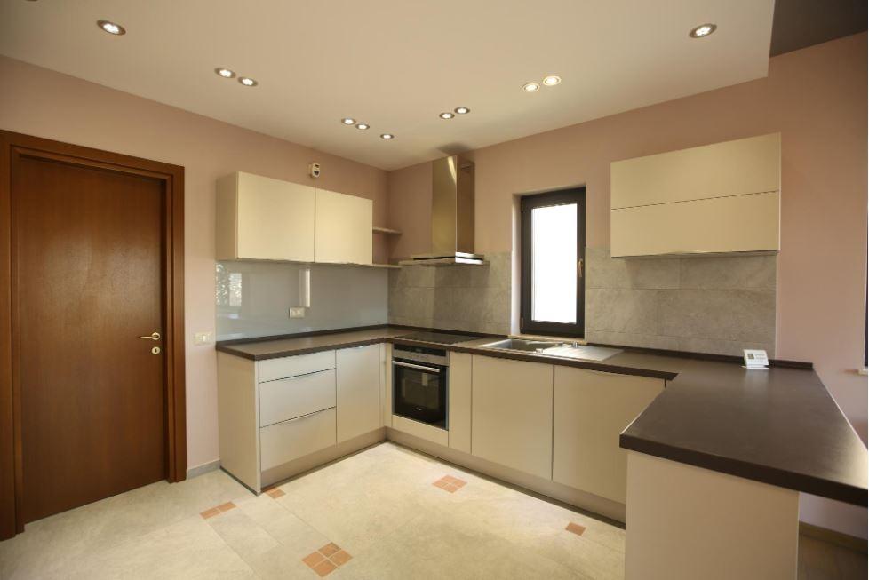 Casa de închiriat 6 camere Gruia - 36337CI | BLITZ Cluj-Napoca | Poza2