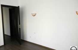 De vanzare apartament cu 2 camere, 61 mp utili