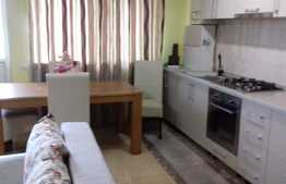 Apartament 2 camere, 54 mp si gradina 20 mp! Zona VIVO! Loc de parcare!