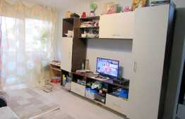 Oportunitate! Apartament 2 camere, 48 mp, parcare! Zona Terra!