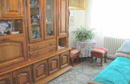 Apartament 3 camere, 60.34 mp,  zona Hotel Royal 