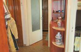 Apartament 3 camere, 60.34 mp,  zona Hotel Royal 