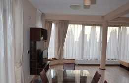 Casa de inchiriat in cartier rezidential din Floresti! 