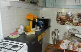 Apartament 3 camere, 65 mp, decomandat, mobilat modern, zona Piata Flora