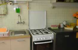 Apartament 3 camere, 65 mp, decomandat, mobilat modern, zona Piata Flora