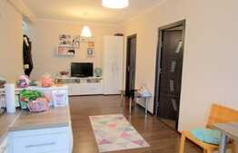 Vanzare apartament 2 camere,  mobilat lux! Zona strazii Stejarului!