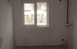 2 cam, 57 mp utili la pret foarte bun!!