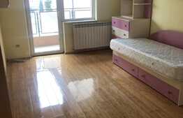 Oportunitate! Apartament 2 camere, decomandat, boxa, parter inalt, zona Campului