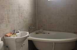 Garsoniera decomandata de vanzare, 34 mp, Zona strazii Porii ! 