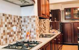 2 camere, 60 mp, decomandat, zona Piata Mihai Viteazu