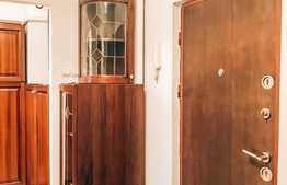 2 camere, 60 mp, decomandat, zona Piata Mihai Viteazu