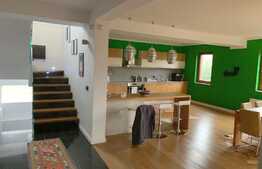 Casa individuala de lux, 200 mp, teren 360 mp, zona linistita de case!