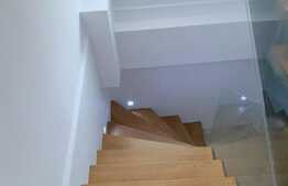 Casa individuala de lux, 200 mp, teren 360 mp, zona linistita de case!