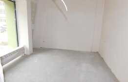 Casa cu 5 camere si teren de 450 mp, panorama deosebita, zona VIVO