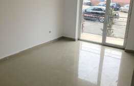 Spatiu comercial de inchiriat, 75 mp, zona Florilor