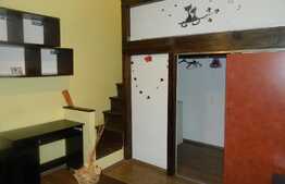 Garsoniera+mezanin, 30 mp, decomandat, zona strazii Bucuresti