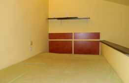 Garsoniera+mezanin, 30 mp, decomandat, zona strazii Bucuresti