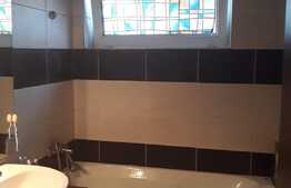 OPORTUNITATE! 2 camere, 48 mp, parcare, zona Terra