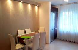 Apartament 2 camere, 53 mp, decomandat, mobilat modern, zona strazii Lunii