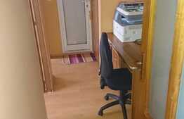 Apartament 3 camere, etaj intermediar, parcare, zona BIG Center