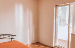 3 camere, 72 mp, decomandat, zona strazii Calea Floresti