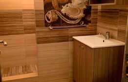 Apartament 4 camere, 65 mp, mobilat modern, prima inchiriere, parcare, zona strazii Rapsodiei