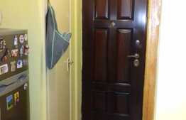  De vanzare, garsoniera 28 mp,  zona strazii Aleea Detunata!