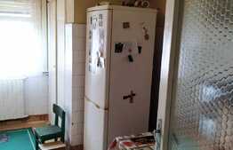 3 camere, decomandat, 64 mp, garaj, zona strazii Calea Floresti