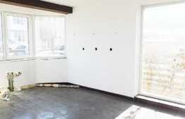 Casa individuala cu 4 camere si 496 mp de teren