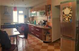 Apartament 4 camere, decomandat, 84 mp, zona strazii Parang