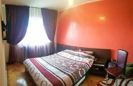 Apartament 4 camere, decomandat, 84 mp, zona strazii Parang